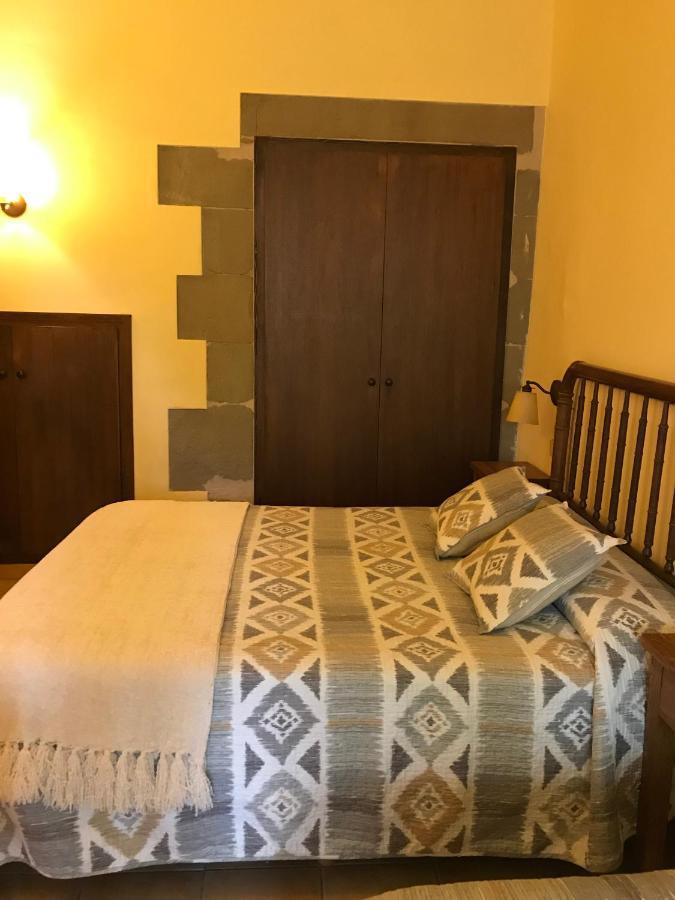 La Riera Panzió Vic Kültér fotó
